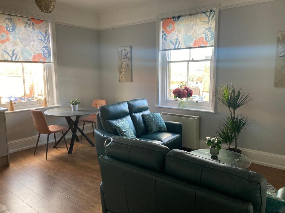 Stylish Flat In Yeovil Somerset Экстерьер фото